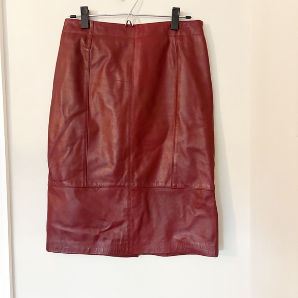 SIGRID OLSEN burgundy Leather Skirt sz 8